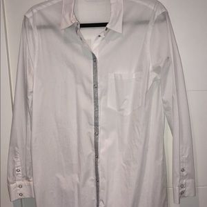 Woman’s white dress shirt
